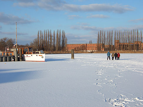 Schiff im Eis - Berlin (Berlin)